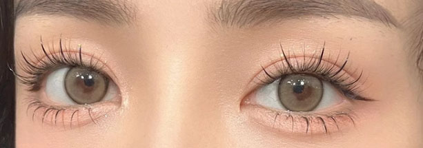 DeQi lanserar fina mjuka och bekväma ögonfransar för förbättrad naturlig ögonmakeup